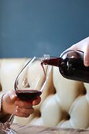 The Porterhouse Grill & Rooms