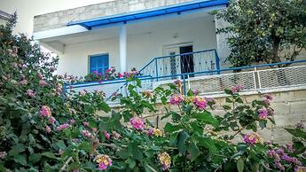 Tzionis Petroktisto Holiday Stonehouse