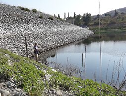 Tzionis Petroktisto Holiday Stonehouse