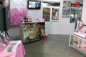 Tzionis Petroktisto Holiday Stonehouse