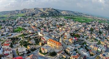 Tzionis Petroktisto Holiday Stonehouse