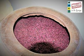 Tzionis Petroktisto Holiday Stonehouse