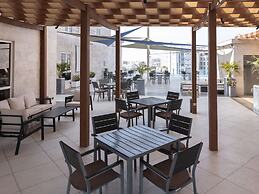 Radisson Hotel Muscat Panorama