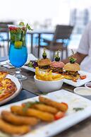 Radisson Hotel Muscat Panorama