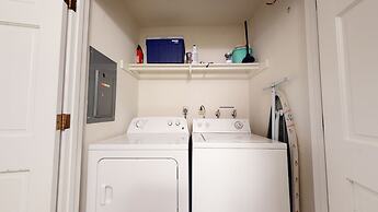 Chateau de Montagne 24 Light And Bright Condo with Private Washer Drye
