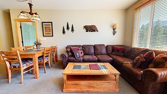 Sunstone 208 Updated Ski-In Ski-Out Condo At Sunstone Lodge with Great