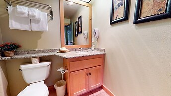 Sunstone 208 Updated Ski-In Ski-Out Condo At Sunstone Lodge with Great