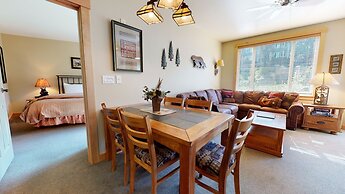 Sunstone 208 Updated Ski-In Ski-Out Condo At Sunstone Lodge with Great