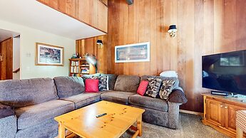 Discovery 4 108 Great Complex Amenities, Close to Canyon Lodge by RedA