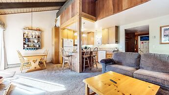 Discovery 4 108 Great Complex Amenities, Close to Canyon Lodge by RedA