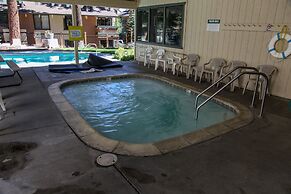 Discovery 4 108 Great Complex Amenities, Close to Canyon Lodge by RedA