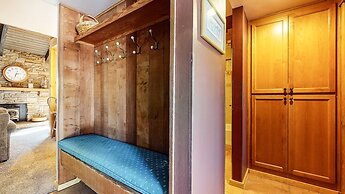 Discovery 4 108 Great Complex Amenities, Close to Canyon Lodge by RedA