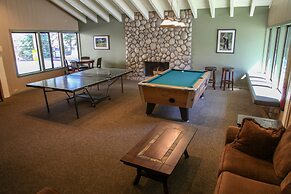 Discovery 4 108 Great Complex Amenities, Close to Canyon Lodge by RedA