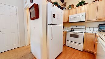 Chateau de Montagne 23 Spacious Family Condo With Great Complex Amenit