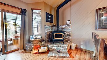 Forest Creek 28 Rustic Updated Condo by RedAwning