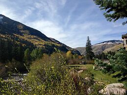 K1 Gore Creek Meadows - 4 Br Townhouse