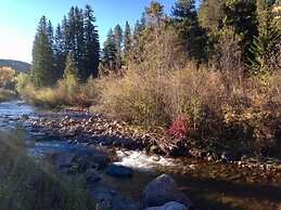 K1 Gore Creek Meadows - 4 Br Townhouse