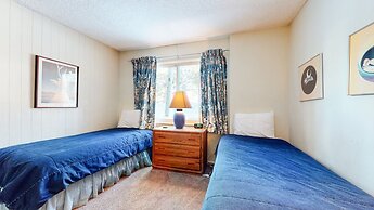 Chateau de Montagne 3 Spacious Condo With Great Complex Amenities On t