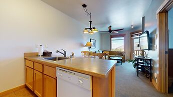 Sunstone 305 Corner Unit At Sunstone Lodge Great Complex Amenities Nea