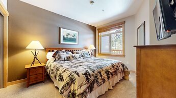 Sunstone 206 Ski-In Ski-Out Condo At Sunstone Lodge with Great Complex