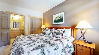 Sunstone 206 Ski-In Ski-Out Condo At Sunstone Lodge with Great Complex