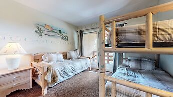 Bridges Townhome 7 Gorgeous Mountain Views, Private Jacuzzi, Steps to 