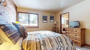 Snowflower 26 Remodeled Spacious Condo With Great Complex Amenities by