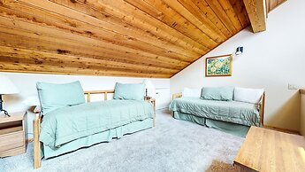 Snowflower 26 Remodeled Spacious Condo With Great Complex Amenities by