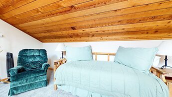 Snowflower 26 Remodeled Spacious Condo With Great Complex Amenities by