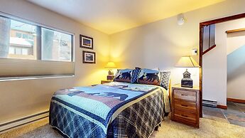 Snowflower 26 Remodeled Spacious Condo With Great Complex Amenities by