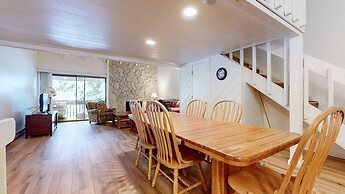 Snowcreek I 82 Spacious Yet Cozy Condo with Private Washer Dryer by Re