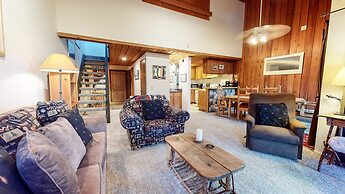 Val DIsere 3 Cozy Condo, Just A Short Walk To The Village by RedAwning