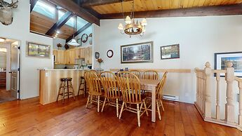 Chateau de Montagne 1 Spacious Townhome with Great Complex Amenities O