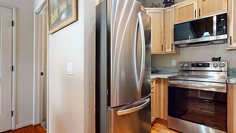 Chateau de Montagne 1 Spacious Townhome with Great Complex Amenities O