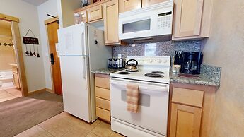 Sunstone 114 Updated Ski-In Ski-Out Condo At Sunstone Lodge with Great