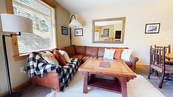Sunstone 114 Updated Ski-In Ski-Out Condo At Sunstone Lodge with Great