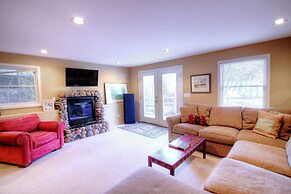 1717 Geneva Drive W - 4 Br Townhouse