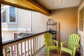 1717 Geneva Drive W - 4 Br Townhouse