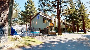 Mammoth Sierra Townhome