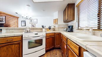 Mammoth Sierra Townhome