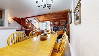 Mammoth Sierra Townhome