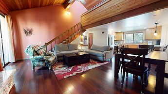 Mammoth Sierra Townhome