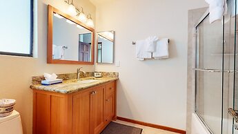 Mammoth Sierra Townhome