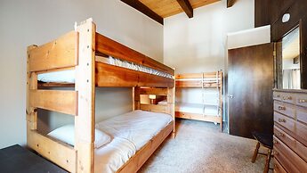 Chateau de Montagne 15 On The Shuttle Route, Walk to Shopping Center, 