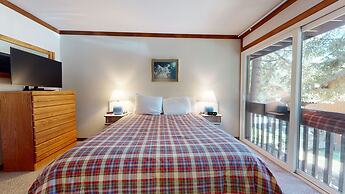Mammoth West 111 Cozy Condo, Just A Short Walk to Canyon Lodge by RedA