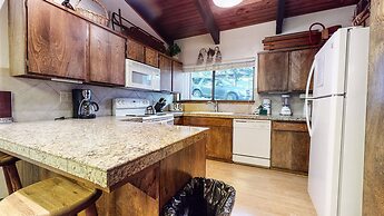 Mammoth West 111 Cozy Condo, Just A Short Walk to Canyon Lodge by RedA