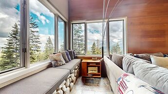 Bridges Townhome 13 Mountain View Townhome just Steps to the Slopes wi