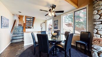 Bridges Townhome 13 Mountain View Townhome just Steps to the Slopes wi