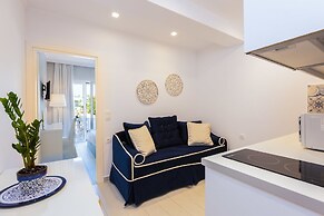 Georgioupolis Plaza Suites