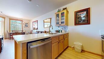 Sunstone 103 Updated Condo At Sunstone Lodge with Great Complex Amenit
